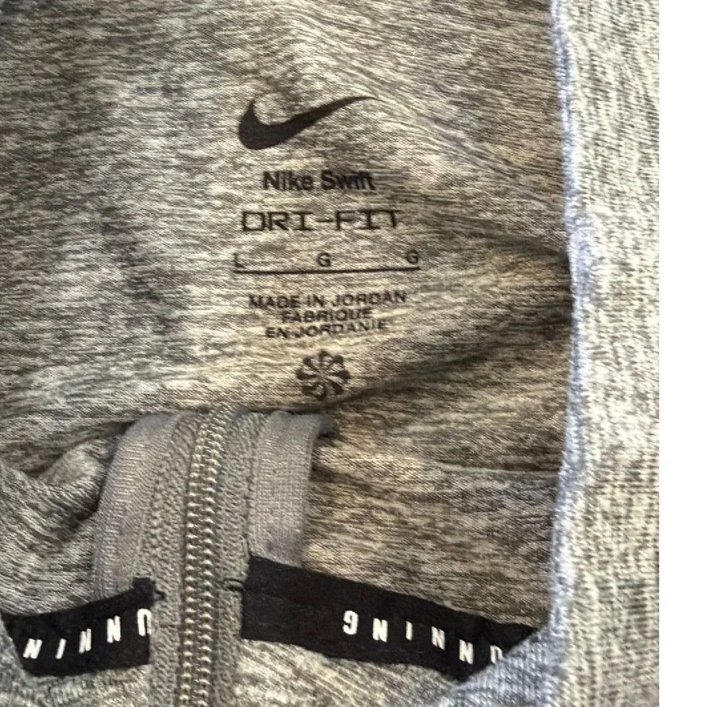 Nike Dri-FIT Running Quarter Zip Pullover Women's Large Gray